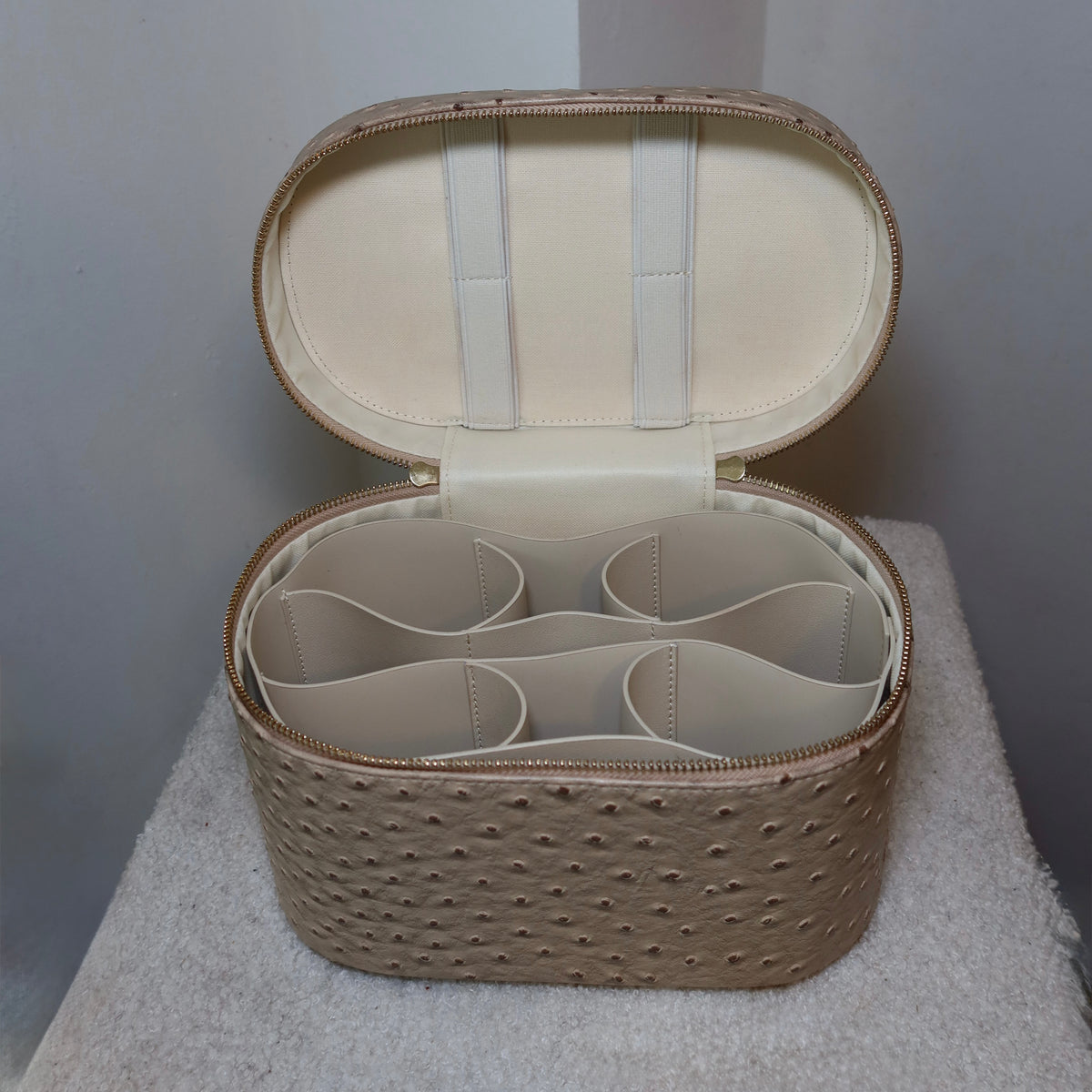 The Vanity Case – Travel Makeup Bag & Cosmetic Case with Ostrich Leather - Chai PIQUÉ CASES